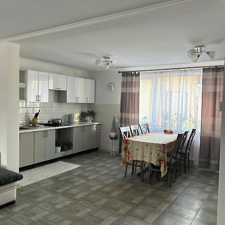 ホテル Серце Карпат ヤシニャ エクステリア 写真